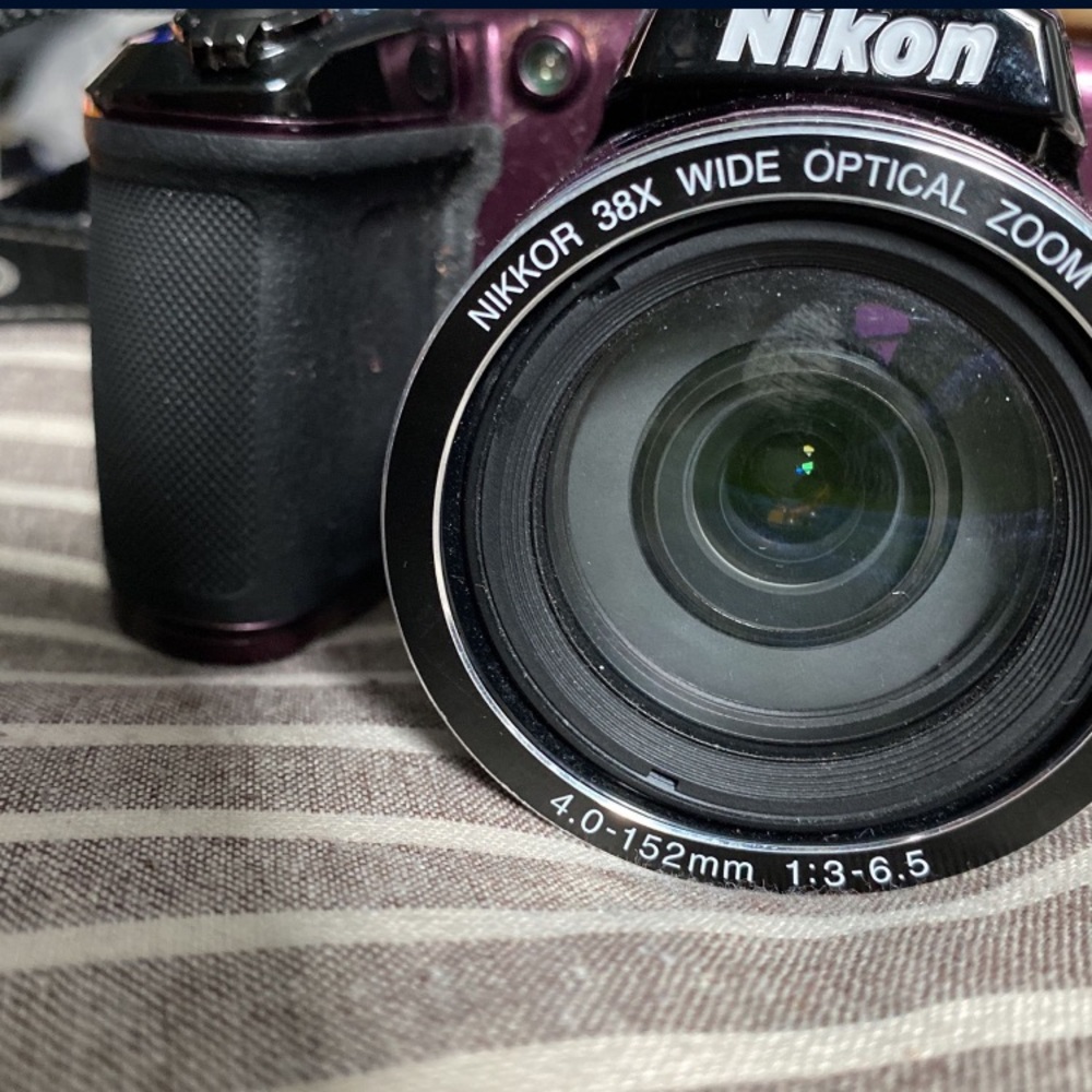 Nikon Camera - Picture 3 of 4